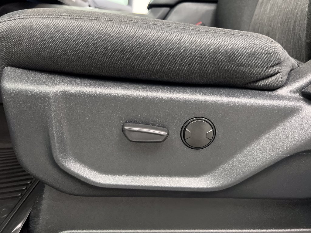 Used 2024 Ford Expedition XLT RWD image 13