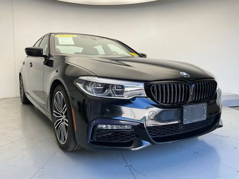 Used 2018 BMW 540i xDrive w/ M Sport Package AWD/4WD image 3