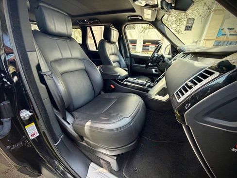 Used 2019 Land Rover Range Rover Supercharged image 39
