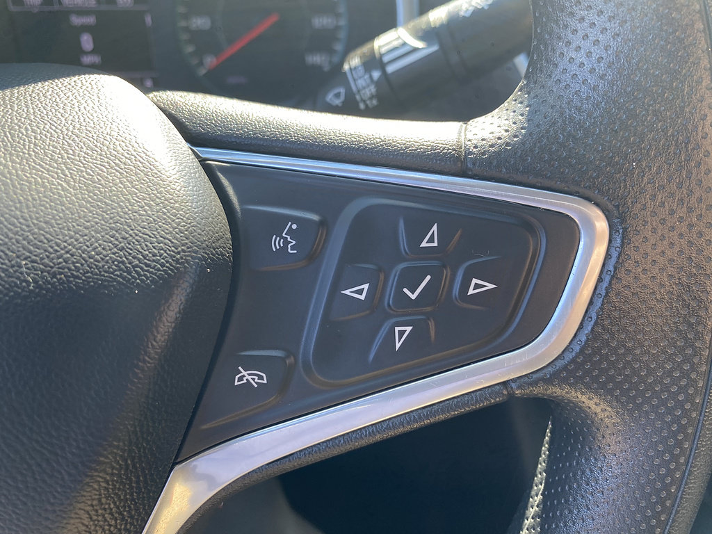 Used 2023 Chevrolet Malibu LT FWD image 21