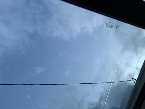 Used 2019 Volkswagen Tiguan SEL image 17