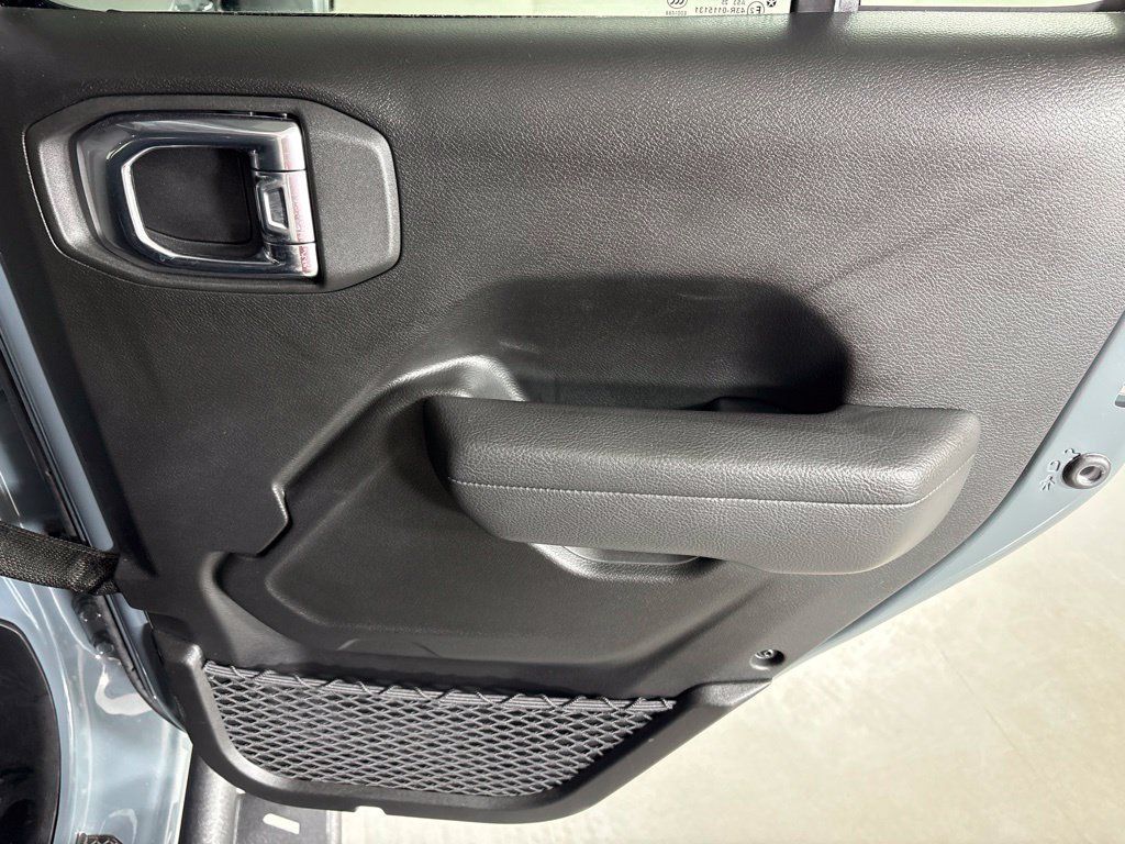 Used 2026 Jeep Wrangler Unlimited Sport AWD/4WD image 19