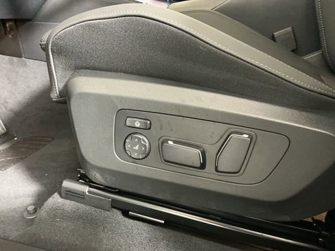 New 2026 BMW X3 xDrive30 w/ Premium Package image 21