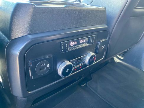 Used 2021 Ford Expedition Limited image 26