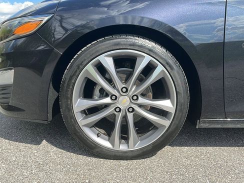 Used 2023 Chevrolet Malibu LT w/ Driver Confidence Package image 9