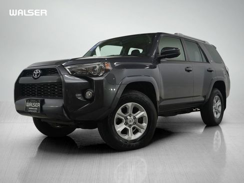 Used 2018 Toyota 4Runner SR5 image 1