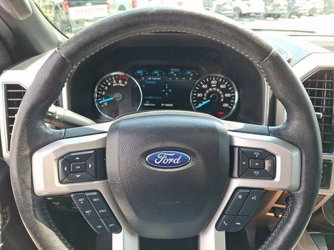 Used 2019 Ford F150 Lariat AWD/4WD image 21