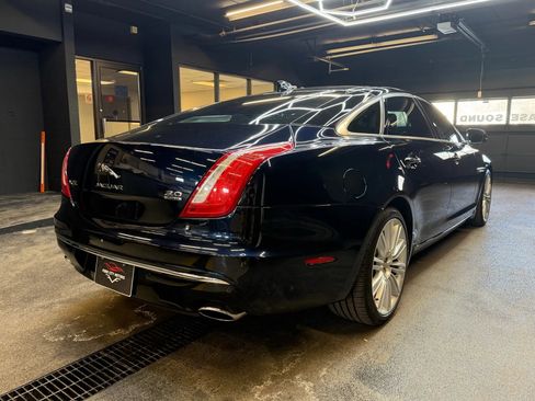 Used 2016 Jaguar XJ L Portfolio image 9