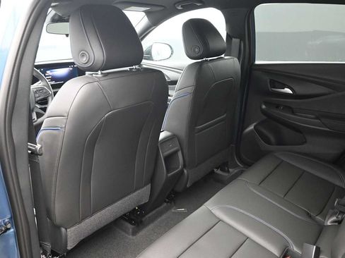 New 2026 Buick Envista Sport Touring w/ Convenience I Package FWD image 25