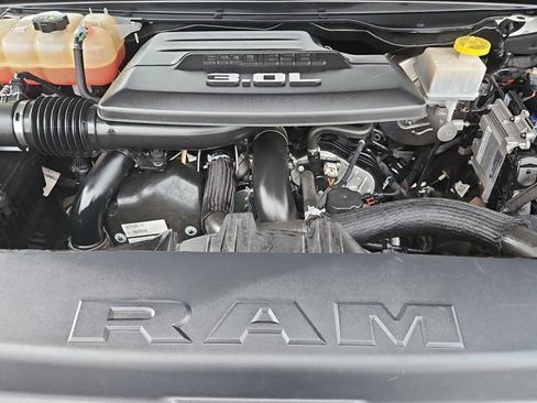 Used 2021 RAM 1500 Limited w/ Night Edition image 22