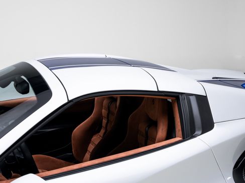 Used 2020 Ferrari 488 Pista Spider image 34