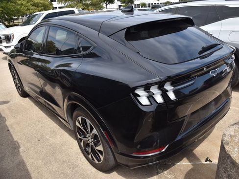 Used 2023 Ford Mustang Mach-E Premium RWD image 7