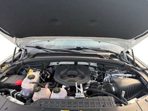 Used 2023 Jeep Grand Cherokee 4WD 4xe image 18