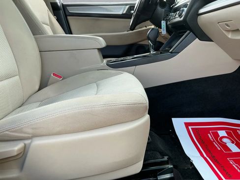 Used 2015 Subaru Outback 2.5i Premium image 22