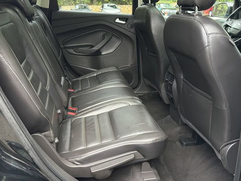 Used 2018 Ford Escape Titanium w/ Ford Safe & Smart Package AWD/4WD image 14