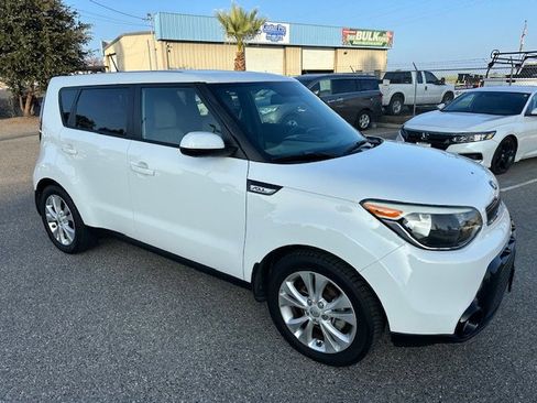 Used 2016 Kia Soul + w/ Audio Package image 14
