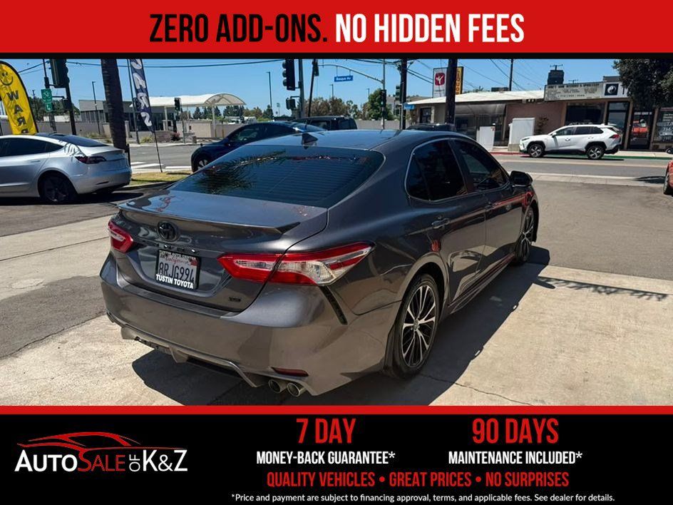 Used 2020 Toyota Camry SE FWD image 13
