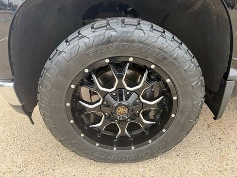 Certified 2020 Chevrolet Silverado 1500 LT w/ All-Star Edition AWD/4WD image 9