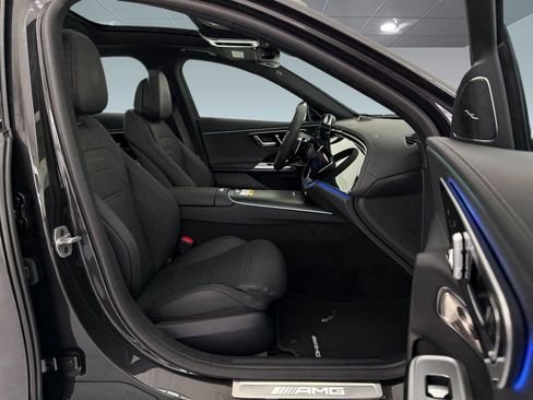 New 2026 Mercedes-Benz E 53 AMG e 4MATIC Sedan image 24