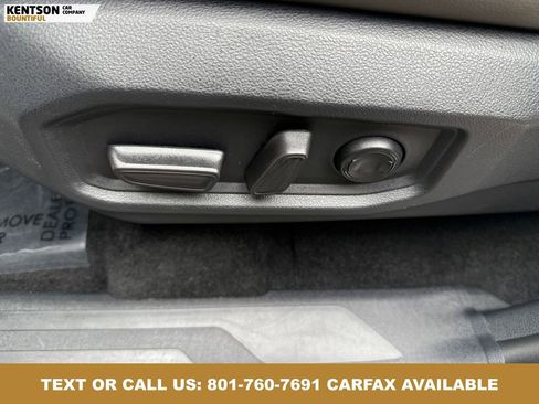 Used 2024 Toyota Tundra Limited w/ Power Package AWD/4WD image 33
