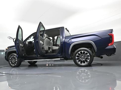 Used 2023 Toyota Tundra Limited AWD/4WD image 48