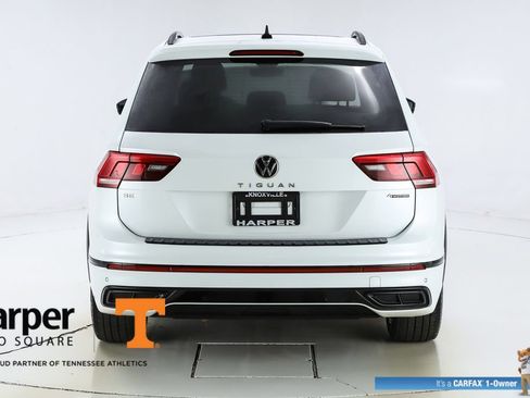Used 2023 Volkswagen Tiguan SE R-Line AWD/4WD image 8
