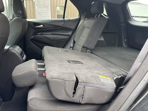 Used 2022 Chevrolet Equinox LT image 27