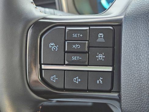 Used 2024 Ford F450 Platinum image 43