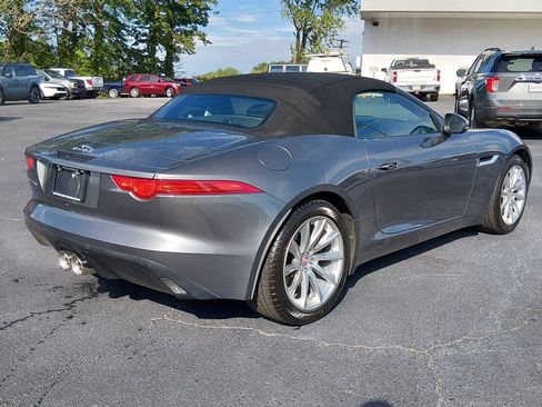 Used 2016 Jaguar F-TYPE Convertible RWD image 4