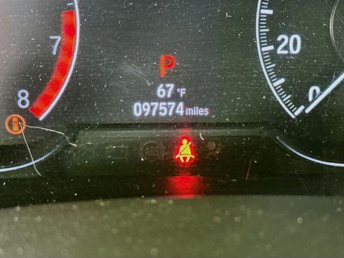 Used 2018 Honda Accord Sport image 19