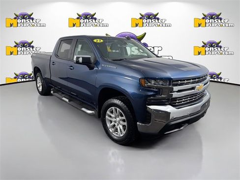 Used 2022 Chevrolet Silverado 1500 LT w/ Max Trailering Package image 3