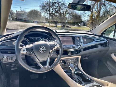 Used 2017 Buick Envision Essence image 10