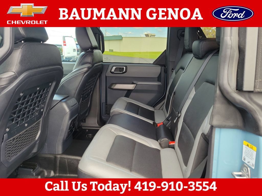 Used 2023 Ford Bronco Black Diamond AWD/4WD image 25