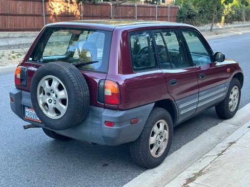Used 1997 Toyota RAV4 2WD 4-Door image 7