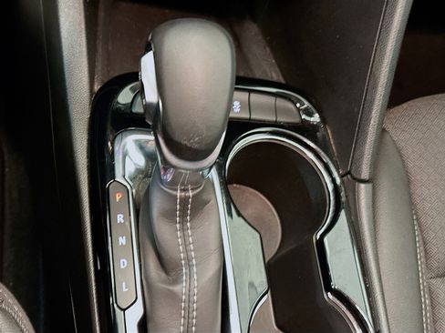 Used 2025 Buick Encore GX Preferred image 24