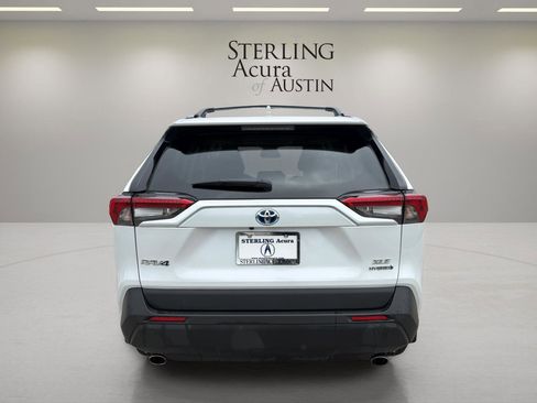 Used 2024 Toyota RAV4 XLE Premium image 6