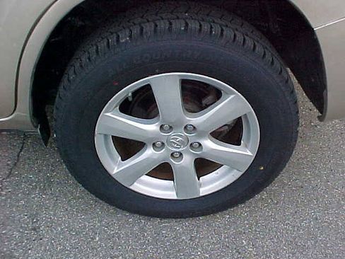 Used 2006 Toyota RAV4 Limited AWD/4WD image 4
