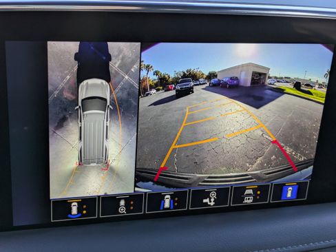 Used 2023 Chevrolet Tahoe LT w/ LT Signature Plus Package image 27