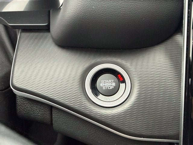 Used 2023 Jeep Grand Cherokee L Laredo AWD/4WD image 29