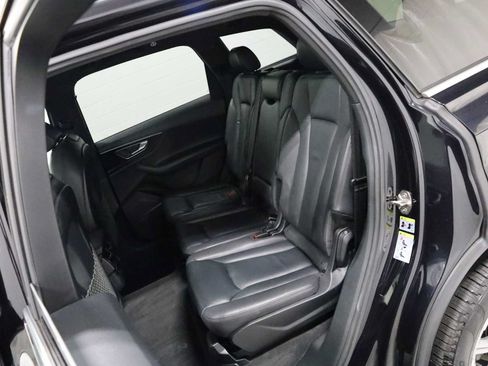 Used 2019 Audi Q7 3.0T Premium Plus AWD/4WD image 34