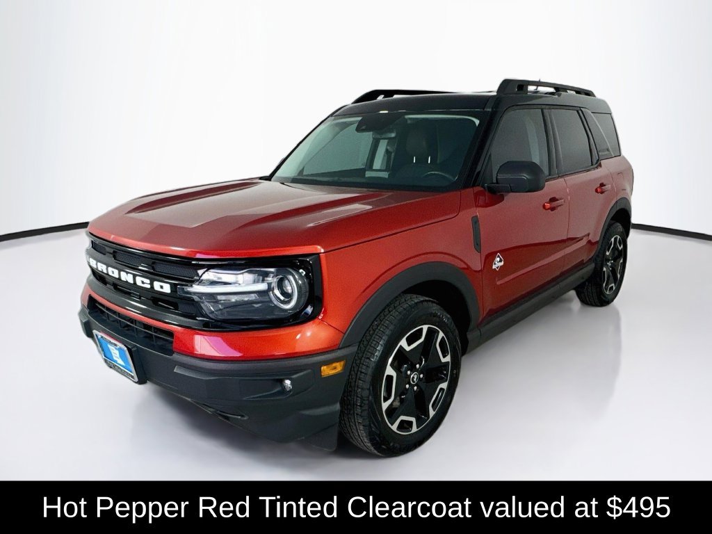 Used 2022 Ford Bronco Sport Outer Banks w/ Tech Package AWD/4WD image 3