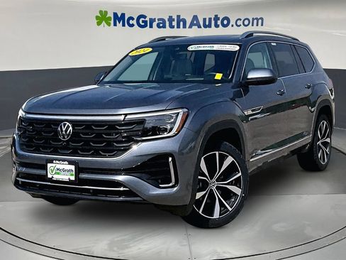 Used 2024 Volkswagen Atlas SEL Premium R-Line AWD/4WD image 3