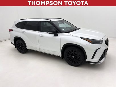 Used 2023 Toyota Highlander XSE