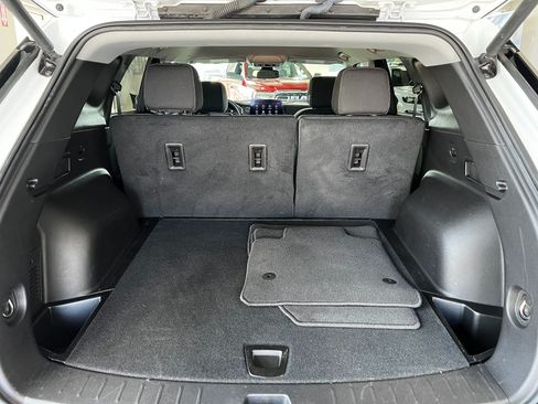 Used 2024 Chevrolet Blazer LT w/ Convenience Package FWD image 24