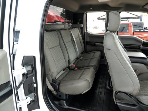 Used 2018 Ford F150 XLT w/ Equipment Group 301A Mid RWD image 36