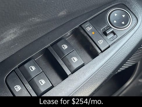 New 2026 Kia Seltos S image 18