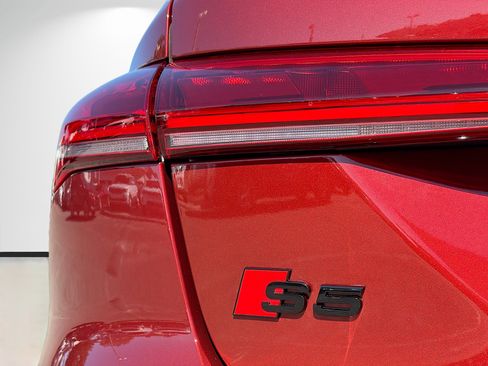 Used 2025 Audi S5 Prestige image 10