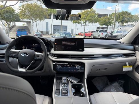 New 2026 INFINITI QX60 Pure FWD image 10