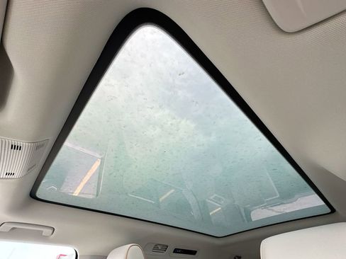 New 2025 Volkswagen ID. Buzz Pro S Plus image 47