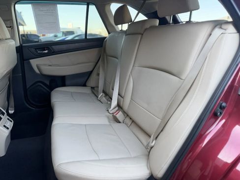 Used 2018 Subaru Outback 3.6R Limited image 15